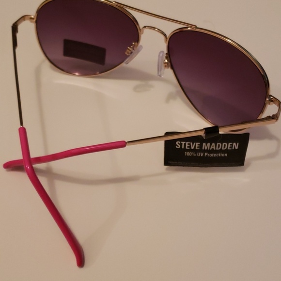 Steve Madden aviator sunglasses - Picture 2 of 4